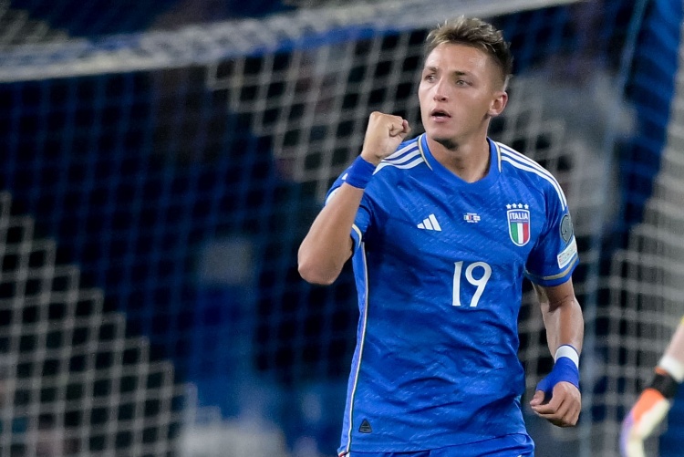 在进行中, 大利队首位, 据显示