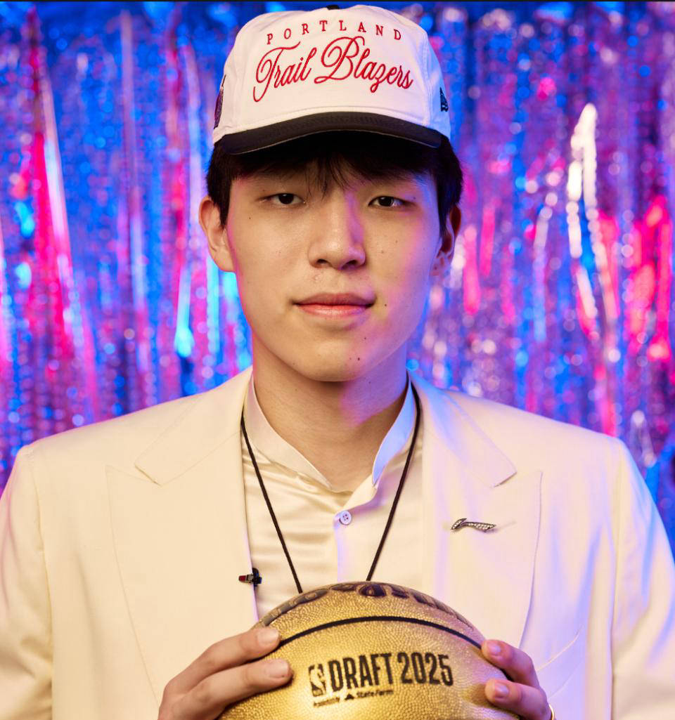 中国球员杨 中国球员杨