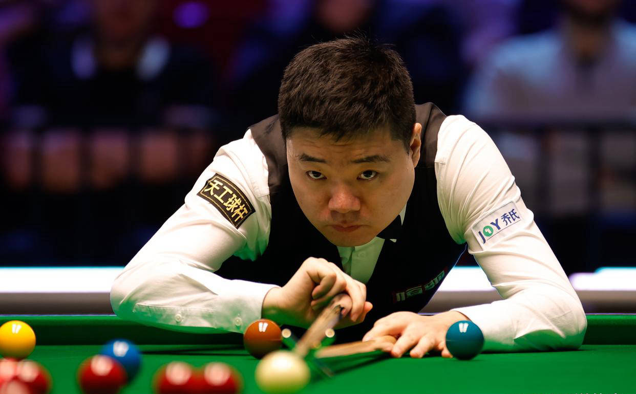 进蓝球的同 进蓝球的同